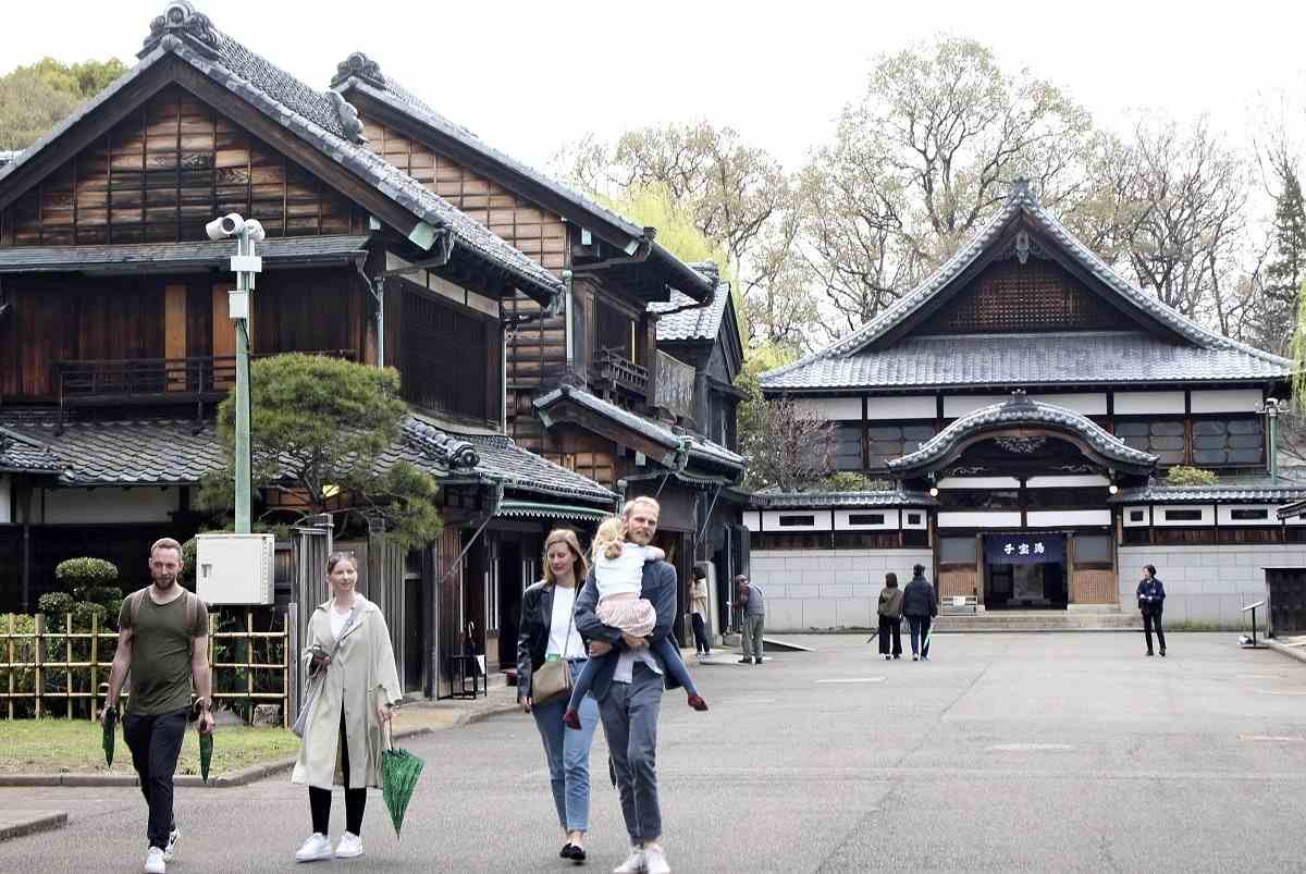 Edo-Tokyo Architecture Museum celebrates its 30th anniversary; Attracting visitors with nostalgia