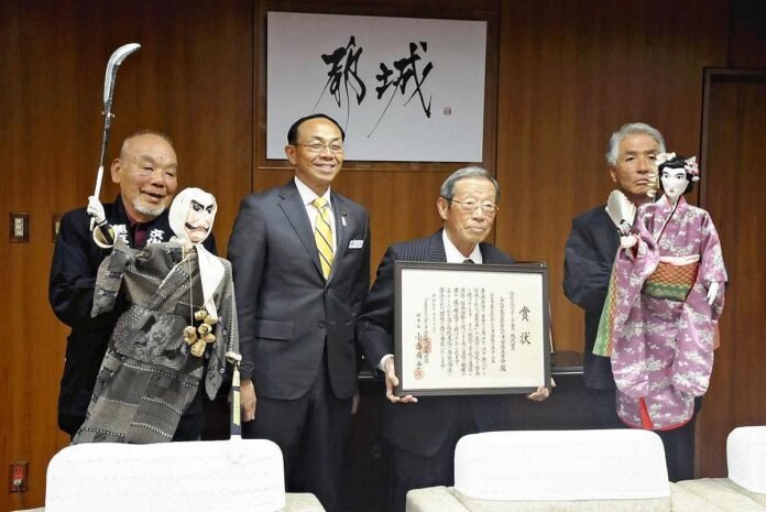  Local puppet theater group in Miyazaki Pref.  Wins prize for traditional culture

