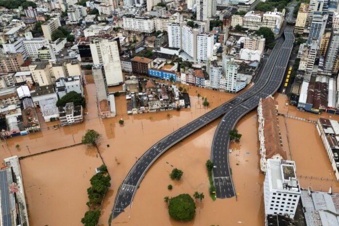 Brazil's historic floods create a 'Katrina moment' for Lula's presidency

