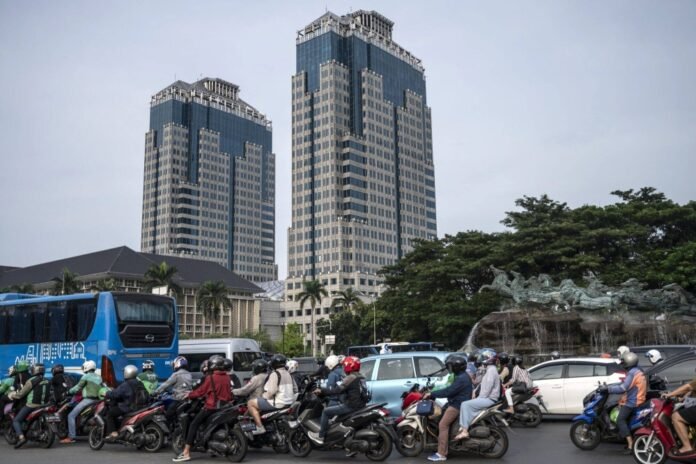 India and Indonesia stand out for emerging market investors in the aging world


