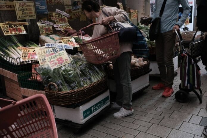 Japanese inflation is cooling as the BOJ waits for wage increases

