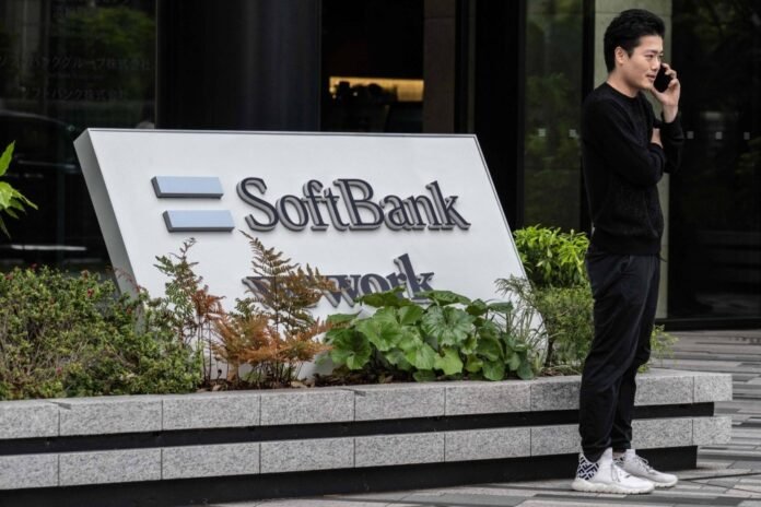 SoftBank in talks with Naver about control of line operator LY

