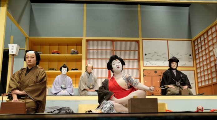 Students from Hawaii perform English-language kabuki in Japan


