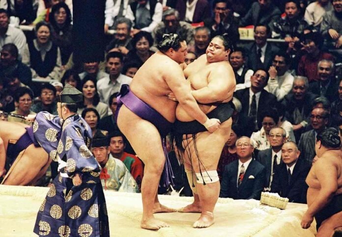 The Sumo Scene / Legendary late Yokozuna Akebono was as kind-hearted as he was powerful as a star in the era of Hawaiian-born wrestlers

