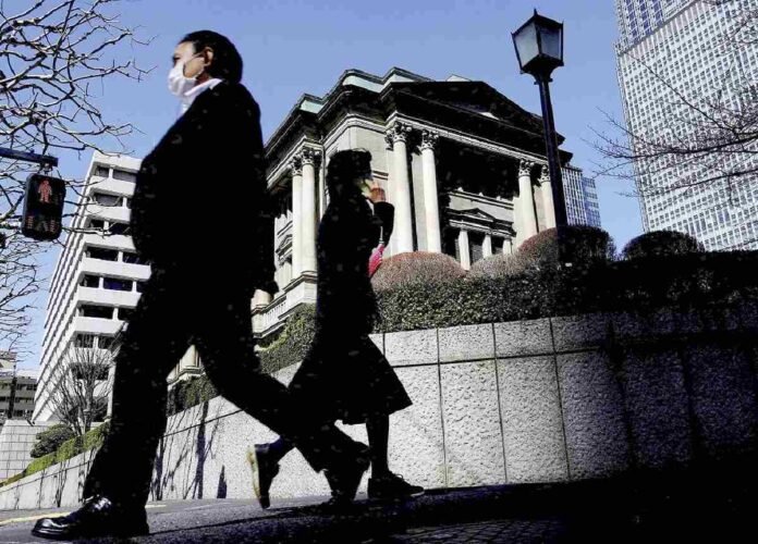 The minutes show that the policymaker wants the BOJ to consider further rate hikes

