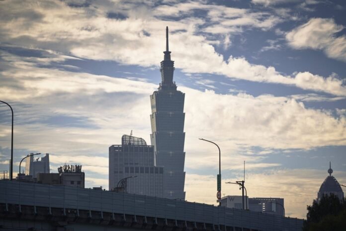 AI fever draws $2.7 billion of foreign funds back into Taiwanese stocks

