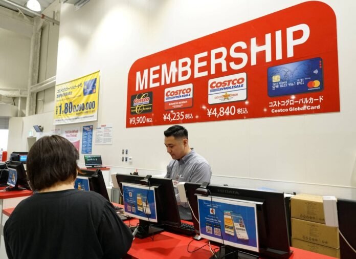 Costco's Japanese wages offer an opportunity to boost the country's low wages and economy

