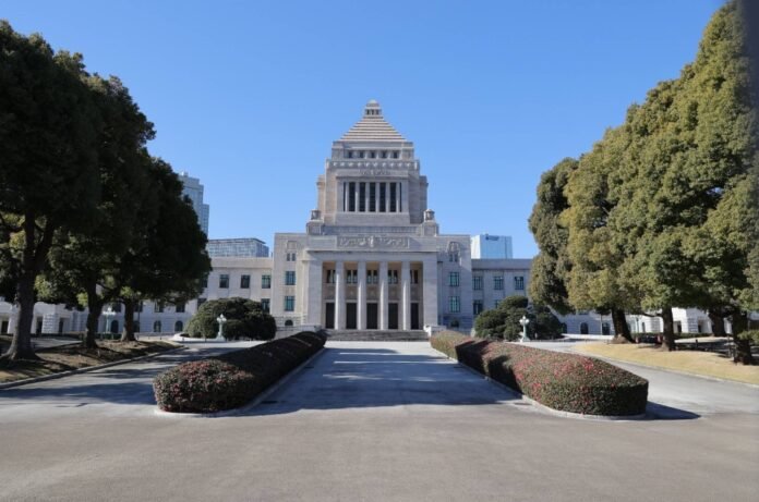 More than a thousand candidates ready for the next House of Representatives elections

