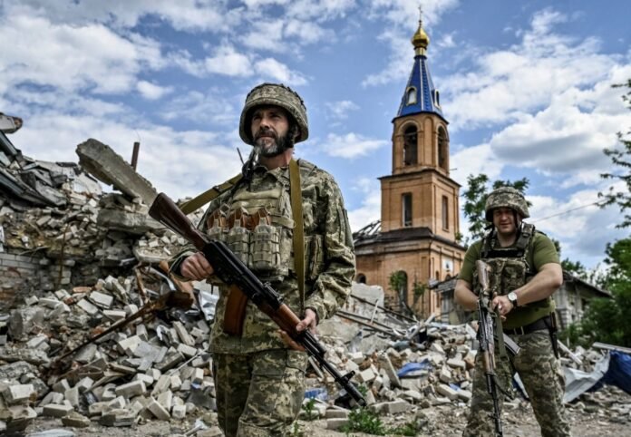 NATO must not act shakily against Ukraine

