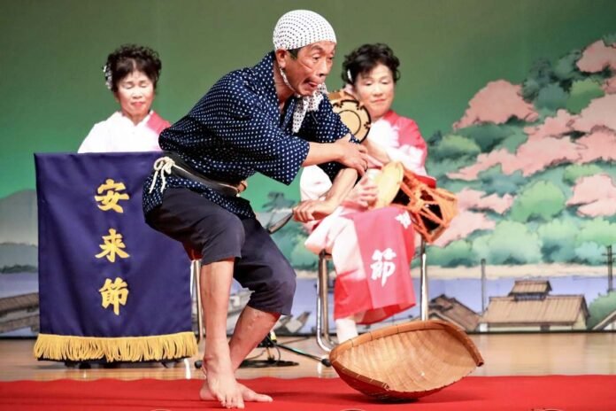  Shimane: Fascinating folk music, traditional dance;  Yasugi-bushi entertainment hall reopens after renovation

