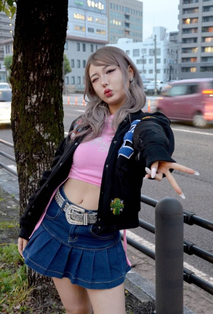 The 'Gyaru' culture is making a comeback as companies strive to loosen up meetings

