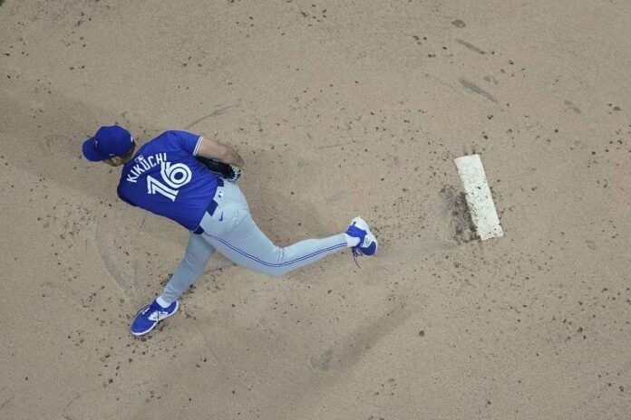 Yusei Kikuchi and four Blue Jays Relievers combine to shut out the Brewers 3-0

