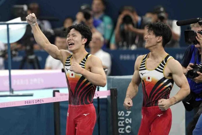 Japan's Shinnosuke Oka wins men's all-around title; reigning Olympic champion Daiki Hashimoto fails

