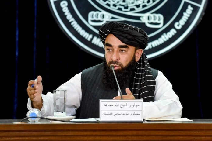 Taliban told to 'include women' in public life during UN talks


