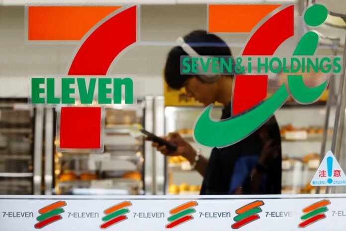 Japan open to bold Canadian bid to take over 7-Eleven

