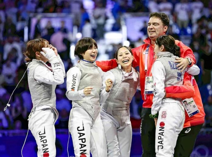 Pandas turn into tigers to win Japan's first women's fencing medal; Japan women's foil team makes history with bronze medal win

