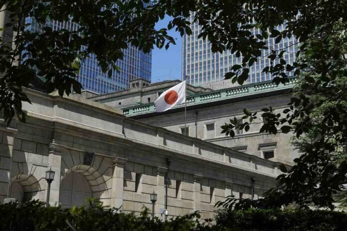 BOJ keeps interest rates steady and roughly maintains price forecasts

