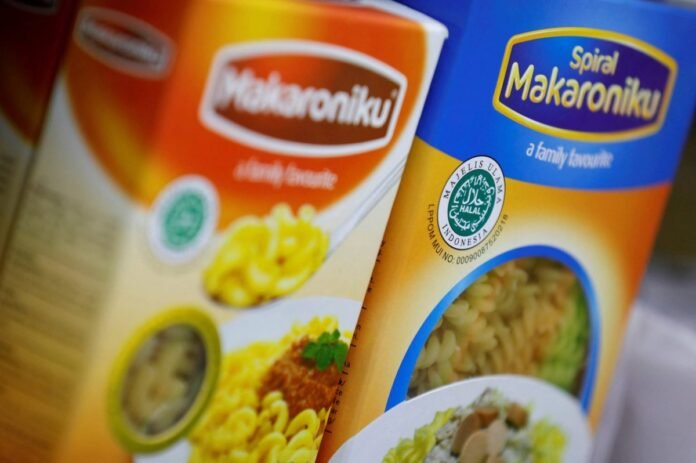 Indonesia will check supermarket shelves as the deadline for halal labels approaches

